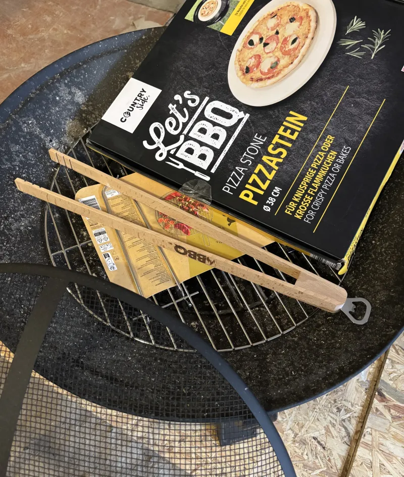Přenosné ohniště, gril, pizza kámen