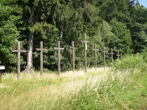Devět Křížů u dálnice D1
