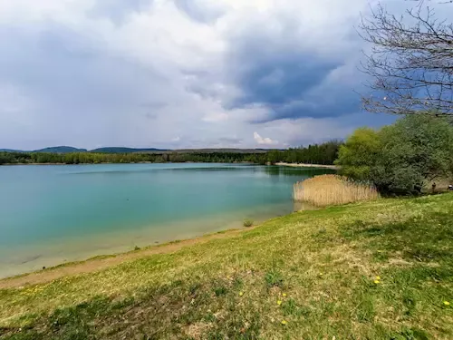 Přírodní koupaliště Bílá voda u Chodova