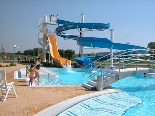 Pohoda na koupališti Pohoda v Únanově
