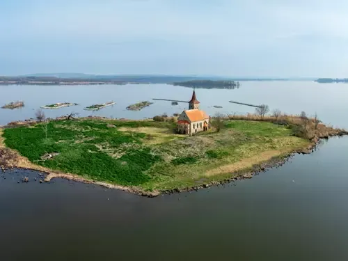 Nové Mlýny – kaskáda tří vodních nádrží pod Pálavou