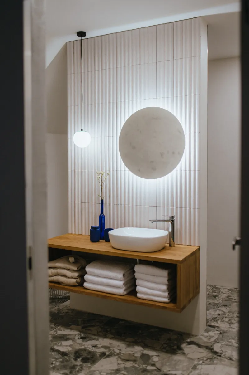Wellness koupelna se saunou (sauna v provozu od podzimu 2026)
